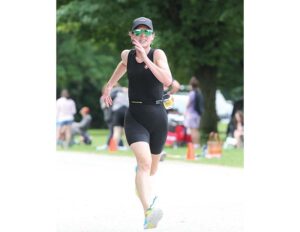 Triathlons draw more than 300 to season finale