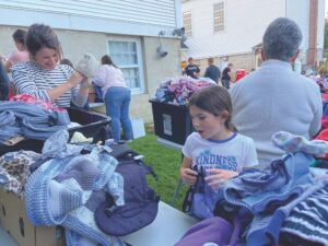 Program recycles children’s clothing