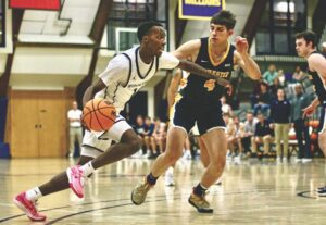 Men’s hoop drops two home outings