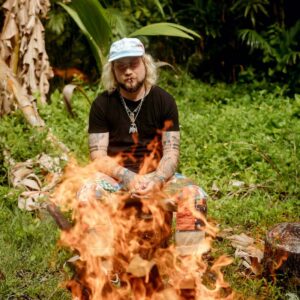Mihali performs NYE concert at Town Hall Theater