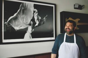 Neal Preston photo print auction to benefit Homeward Bound
