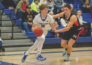 Commodore boys’ hoop declaws Tigers