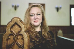 As pews fill up, Middlebury church needs room to grow