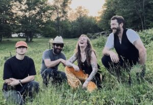 Singer Sarah King is off to kick cancer