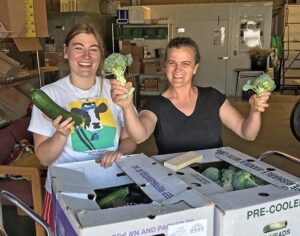 ACORN’s ‘Farmacy’ books local farmers, provides fresh veggies