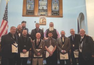 Bristol Masons donate to fire department