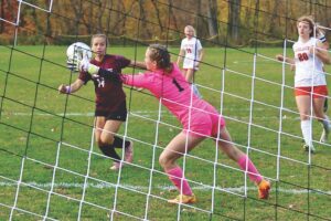 Girls’ soccer: Eagles reach final