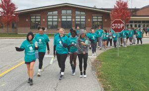 VUHS seniors walk for veterans