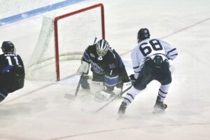 Panther men’s hockey wins Northern Shootout