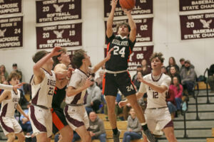 Tiger boys’ hoop seesaws to victory vs. Eagles