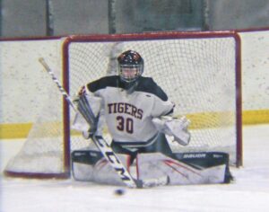 Tiger boys’ hockey gets tie in three tries