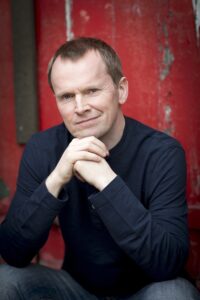 Famed Scottish pianist returns to Mahaney Center