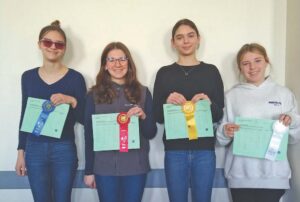 Egg-cellent poultry! 4-H’ers fare well at UVM fowl competition