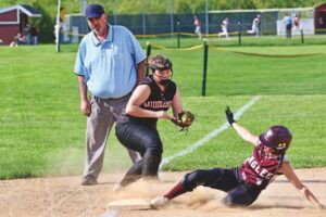 Softball: Mount Abe, Tigers post victories