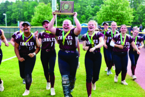 Eagles defeat No. 1 Lyndon in softball championship