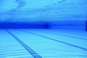 Champs swims past St. Albans