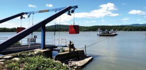 Fort Ti Ferry stopped by drought