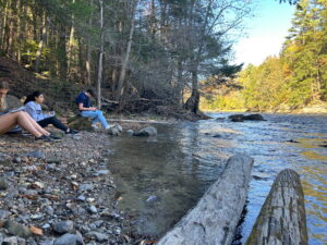 Outdoor writer teaches outdoor writing outdoors