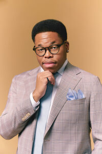 Jazz pianist Isaiah J. Thompson debuts in Middlebury with a swinging holiday concert