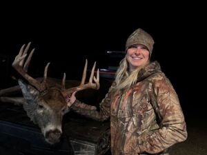 Rifle deer season finishes stronger