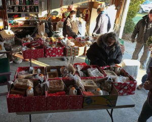 Local Lions fill holiday bellies with food baskets