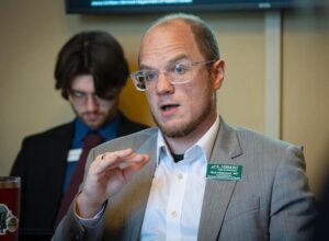 State health experts fault feds on vaccine change