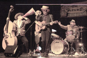 The Hokum Brothers play for pizza