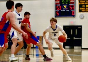 Boys’ hoops have mixed results with several close games