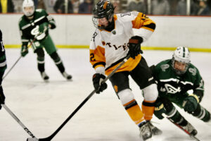 MUHS boys’ hockey hits streak with goals aplenty
