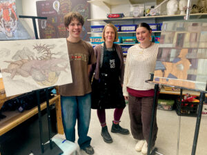 Art students advance to professional gallery