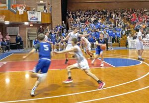 Last-standing local teams drop in semifinals