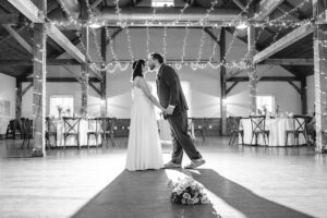 Wedding: A. Jay Dubberly and Trish Tomlins of Bristol