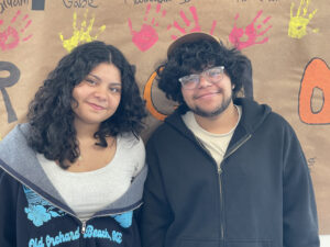 Double diplomas: Twins graduate at MUHS