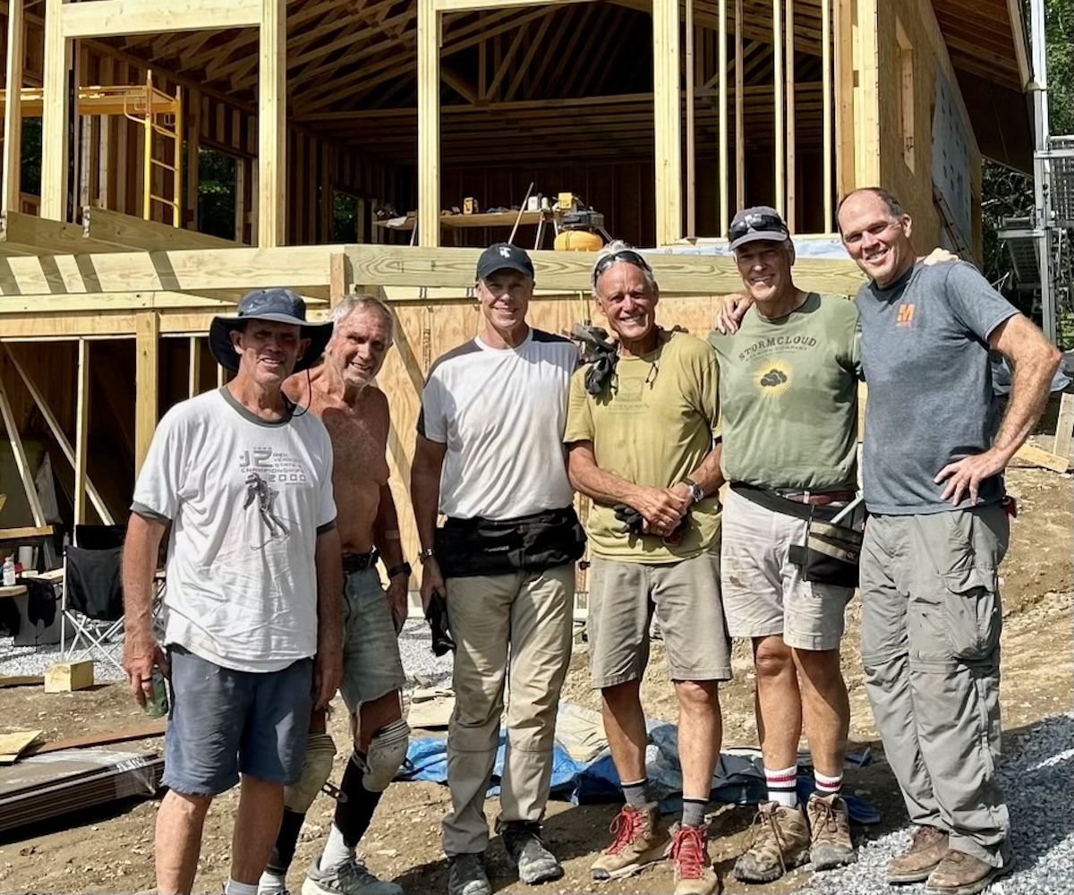 With ‘confidence’ and ‘audacity’ (and friends!), Mickey builds a house